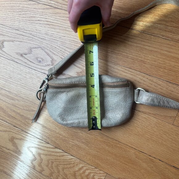 HOBO Fern Belt Bag (Fanny Pack) - Picture 6 of 10